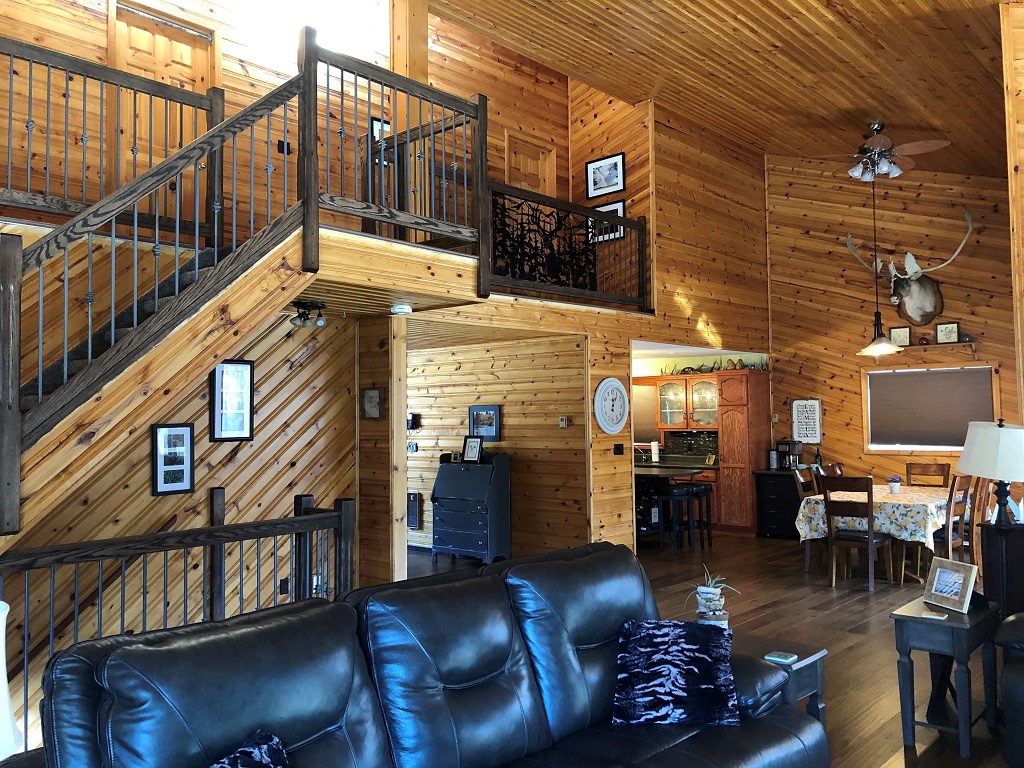Bear Paw Lodge