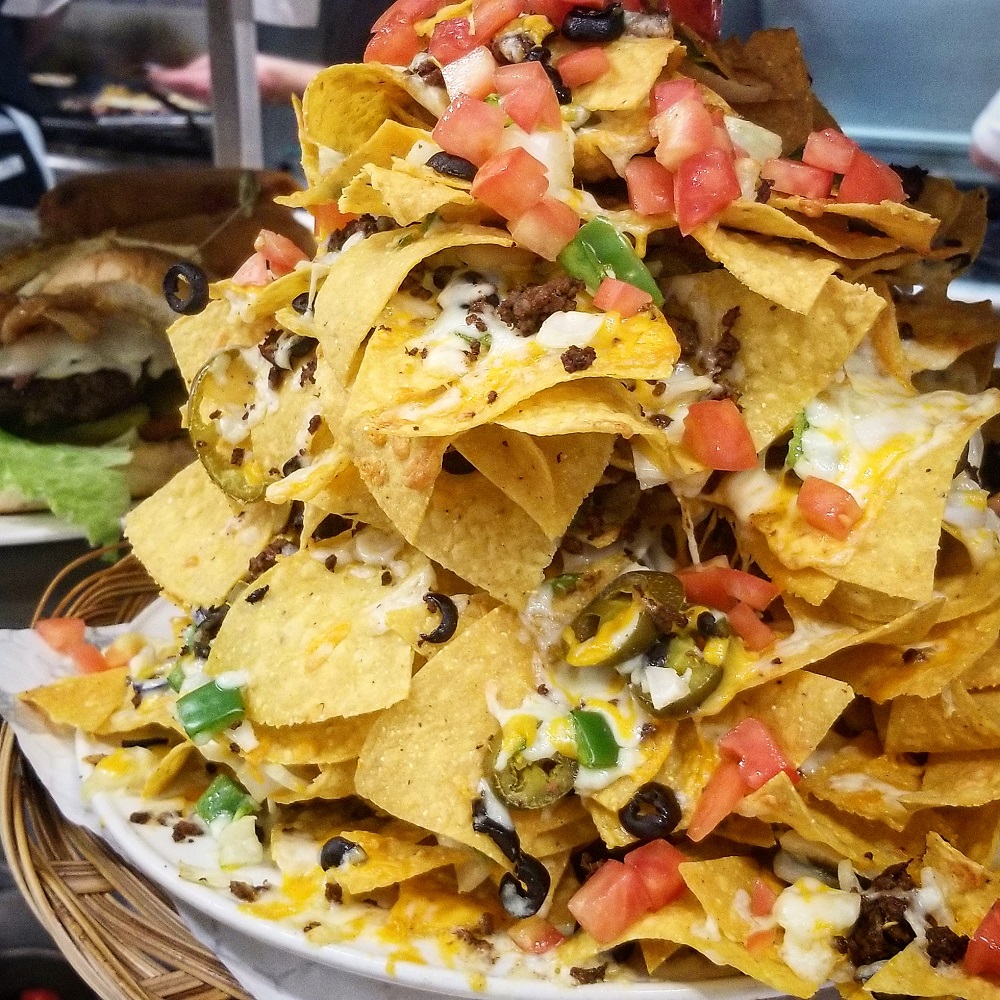 Bushwakker Brewpub - large nachos