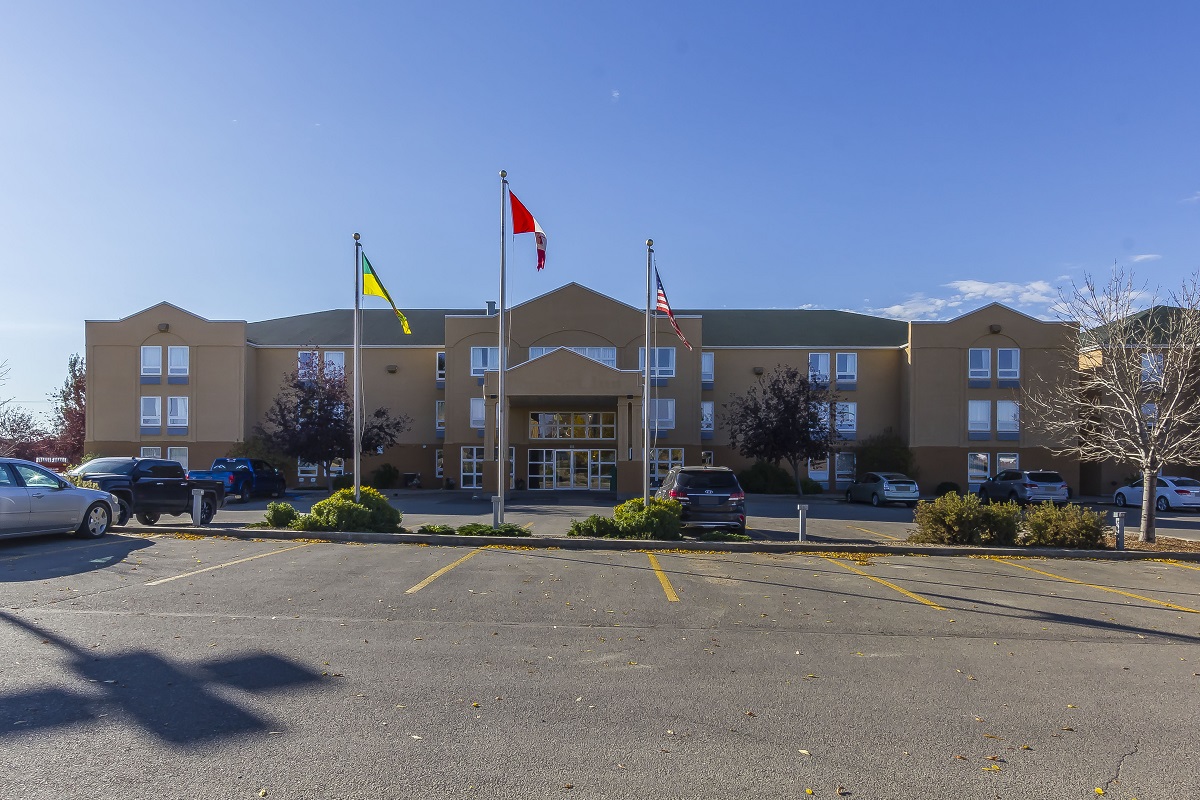 Comfort Inn Suites Moose Jaw | Tourism Saskatchewan