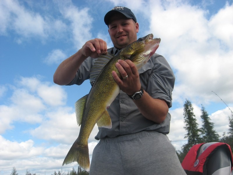Lloyd Lake Lodge
