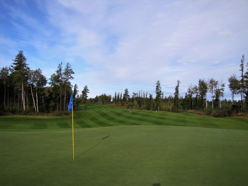 Rolling Pines Golf and Country Resort Tourism Saskatchewan