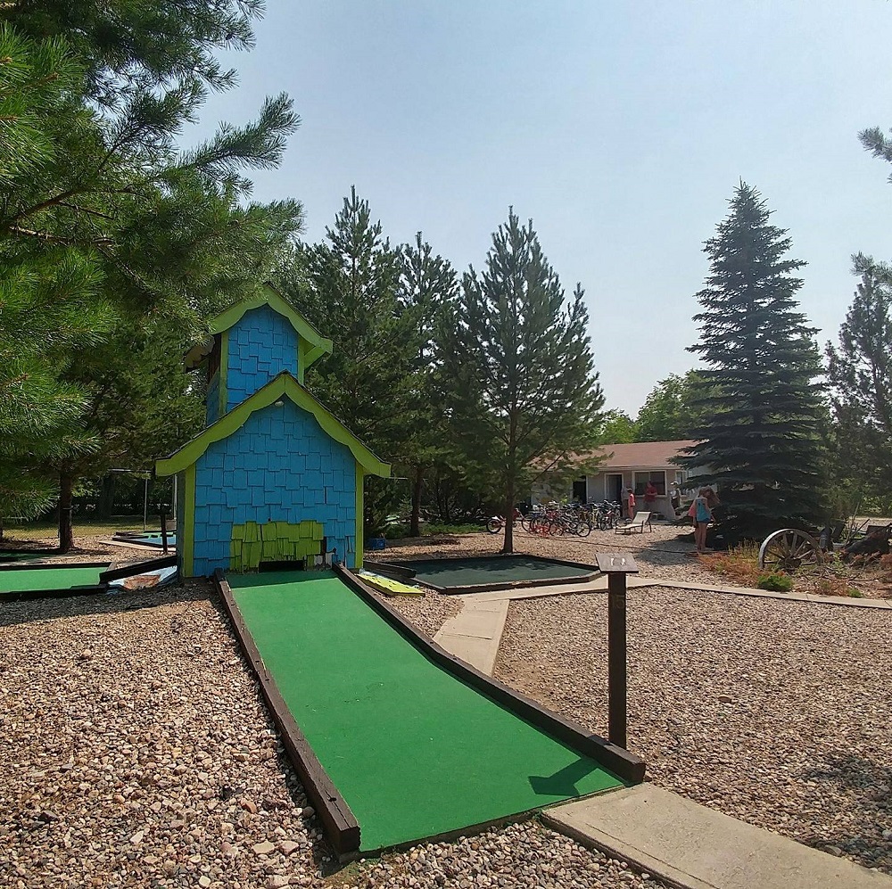 Rowans Ravine Mini Golf Course Tourism Saskatchewan Rowans Ravine Mini Golf Course Tourism Saskatchewan