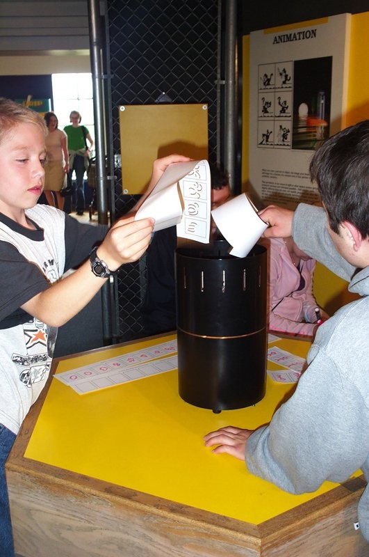 Saskatchewan Science Centre / Kramer IMAX Theatre - Zoetrope