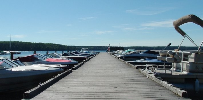 Waskesiu Marina Adventure Centre