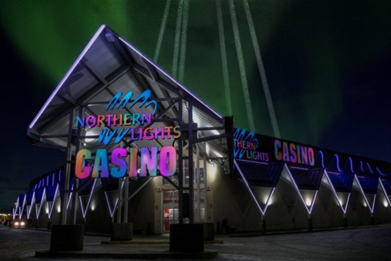 northern lights casino cabaret lounge